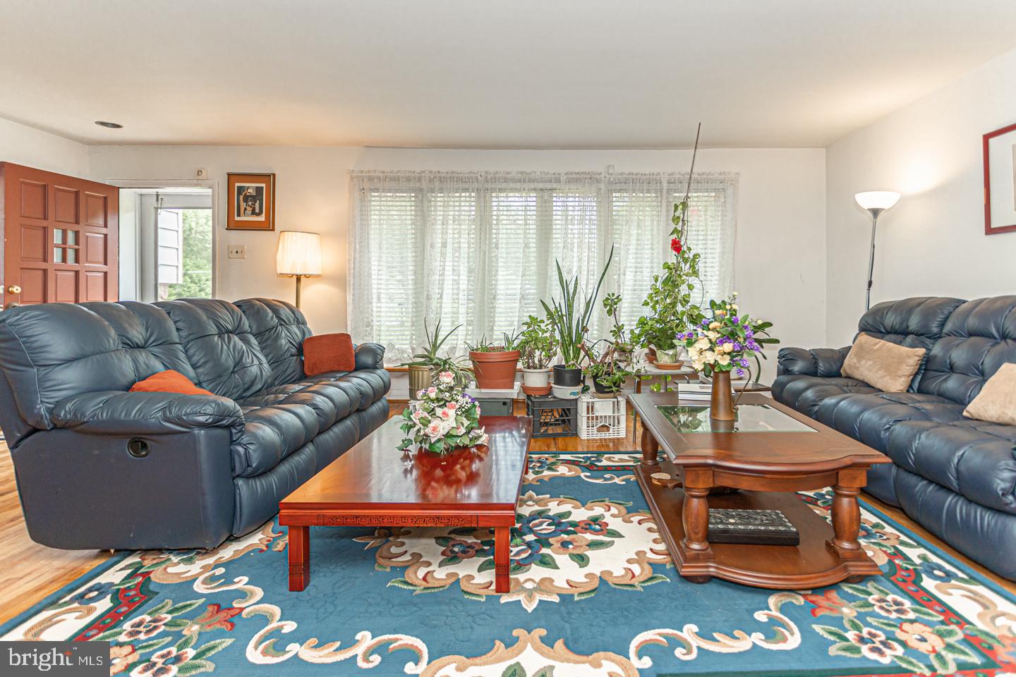 1210 Oliver Road Huntingdon Valley, PA 19006 - Photo 4 of 29
