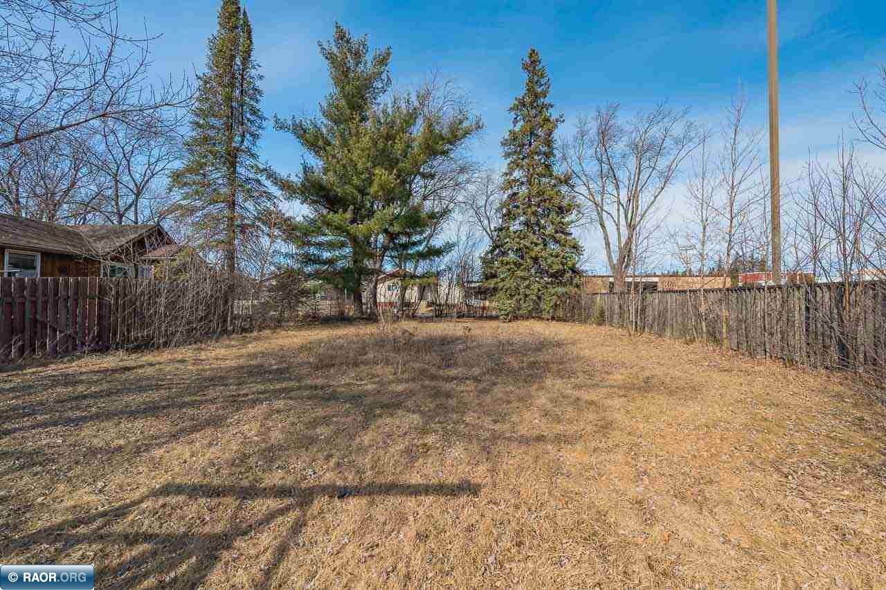 914 16th Street North Virginia, MN 55792 - Photo 8 of 17