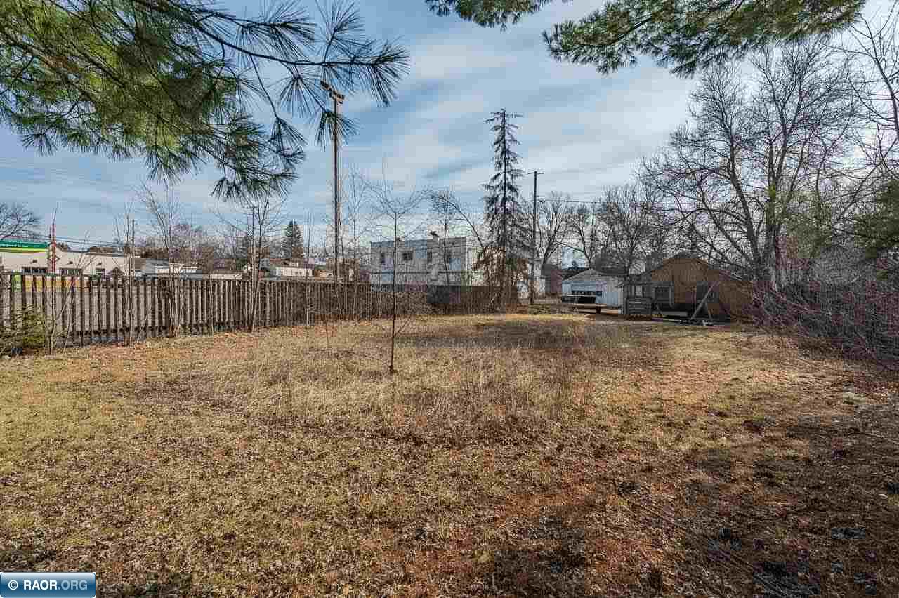 914 16th Street North Virginia, MN 55792 - Photo 9 of 17