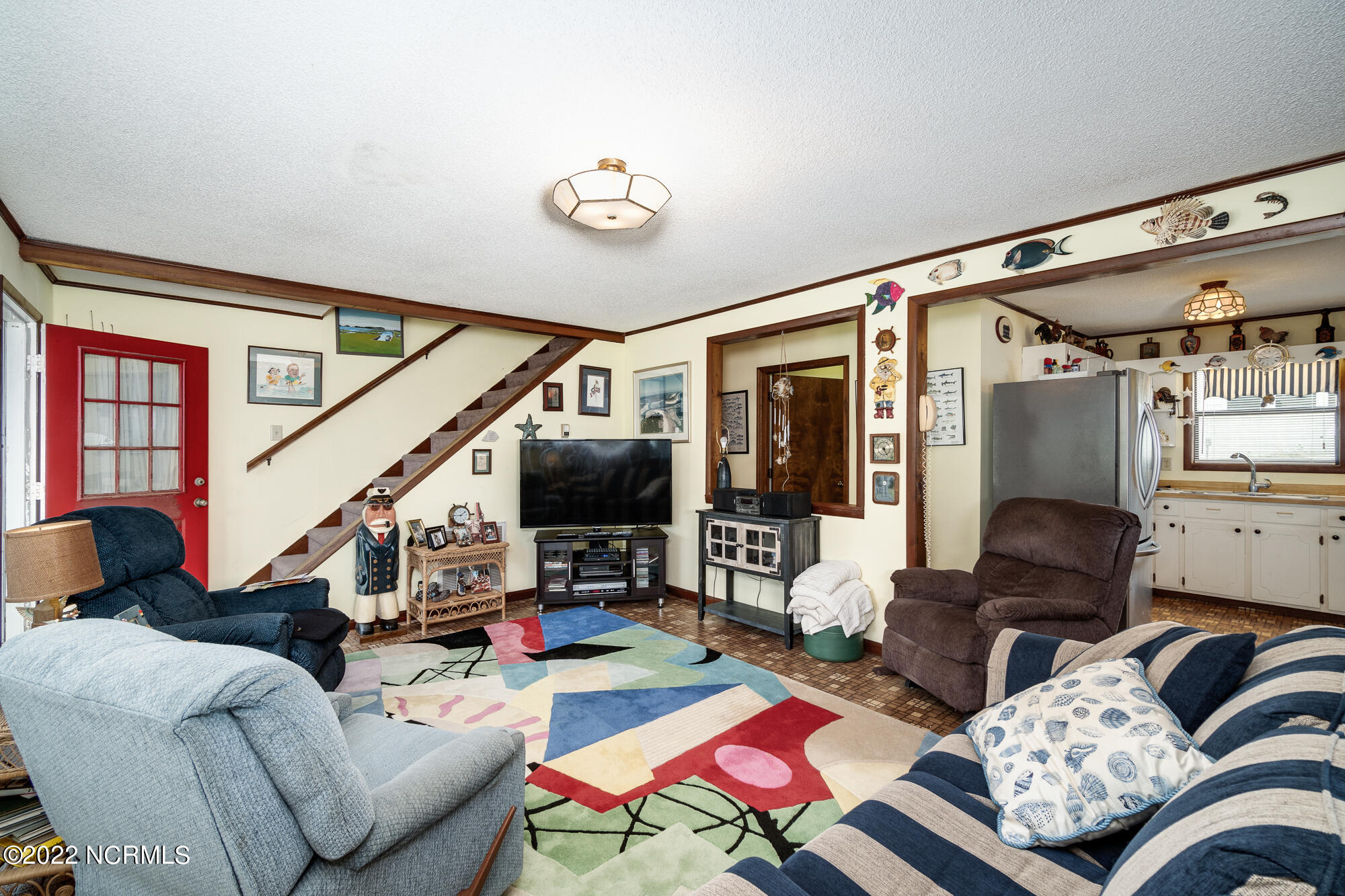 216 Peninsula Manor Road Hubert, NC 28539 - Photo 23 of 54 Living room