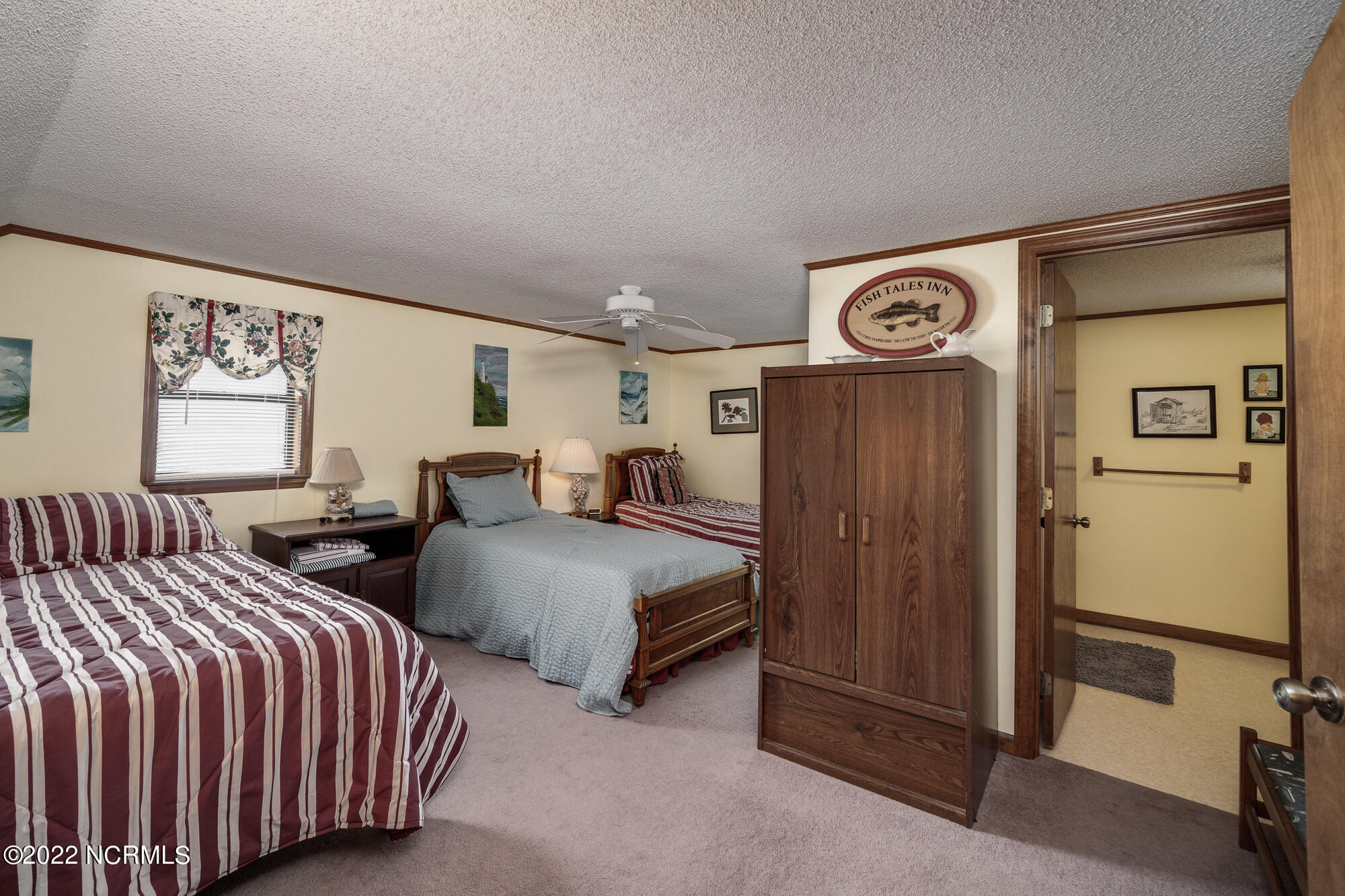 216 Peninsula Manor Road Hubert, NC 28539 - Photo 28 of 54 Second floor bedroom #2