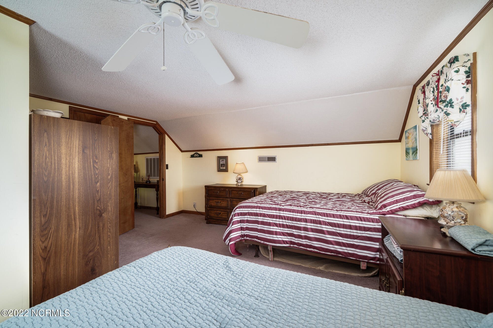 216 Peninsula Manor Road Hubert, NC 28539 - Photo 29 of 54 Second floor bedroom #2