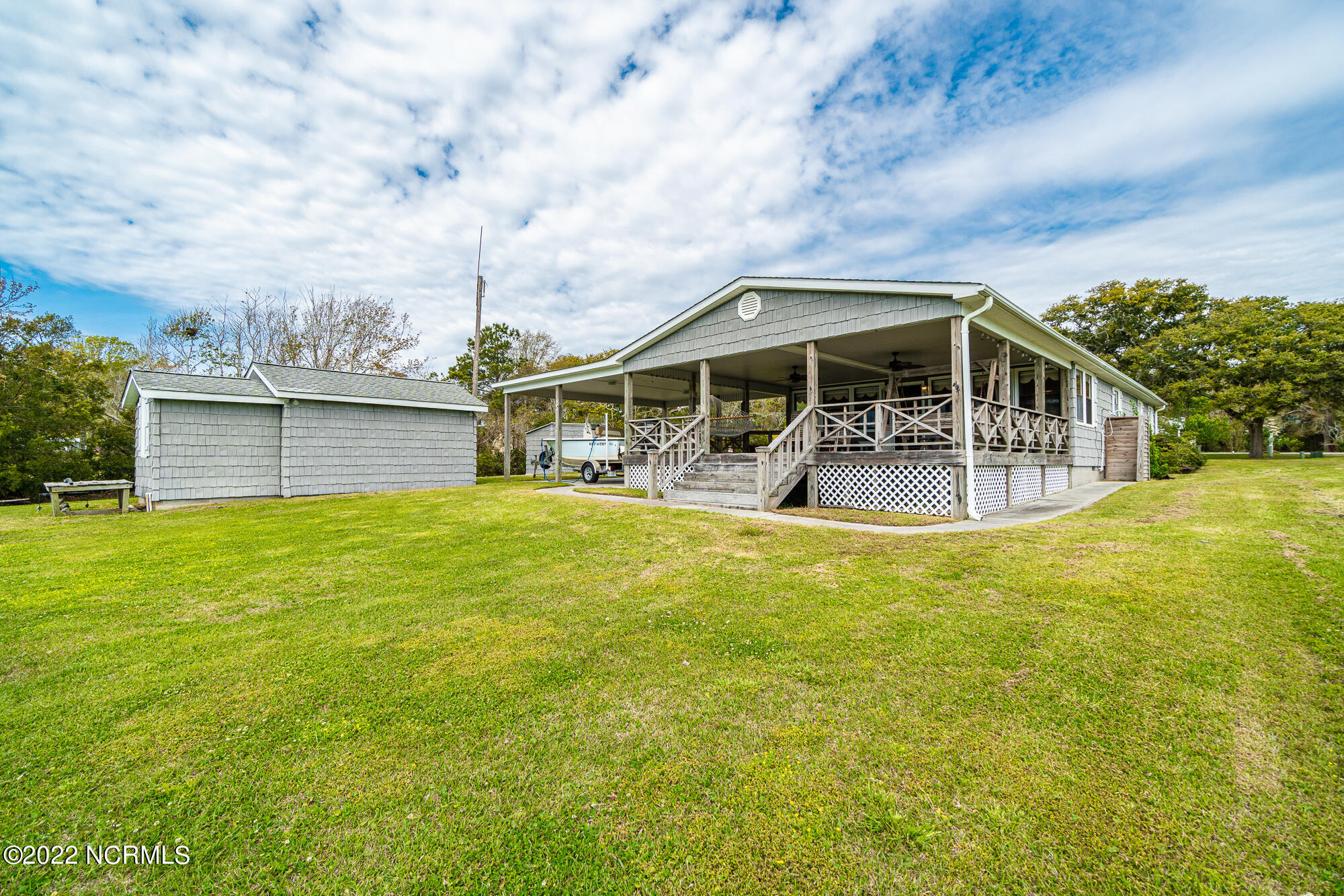 216 Peninsula Manor Road Hubert, NC 28539 - Photo 39 of 54 Back of house