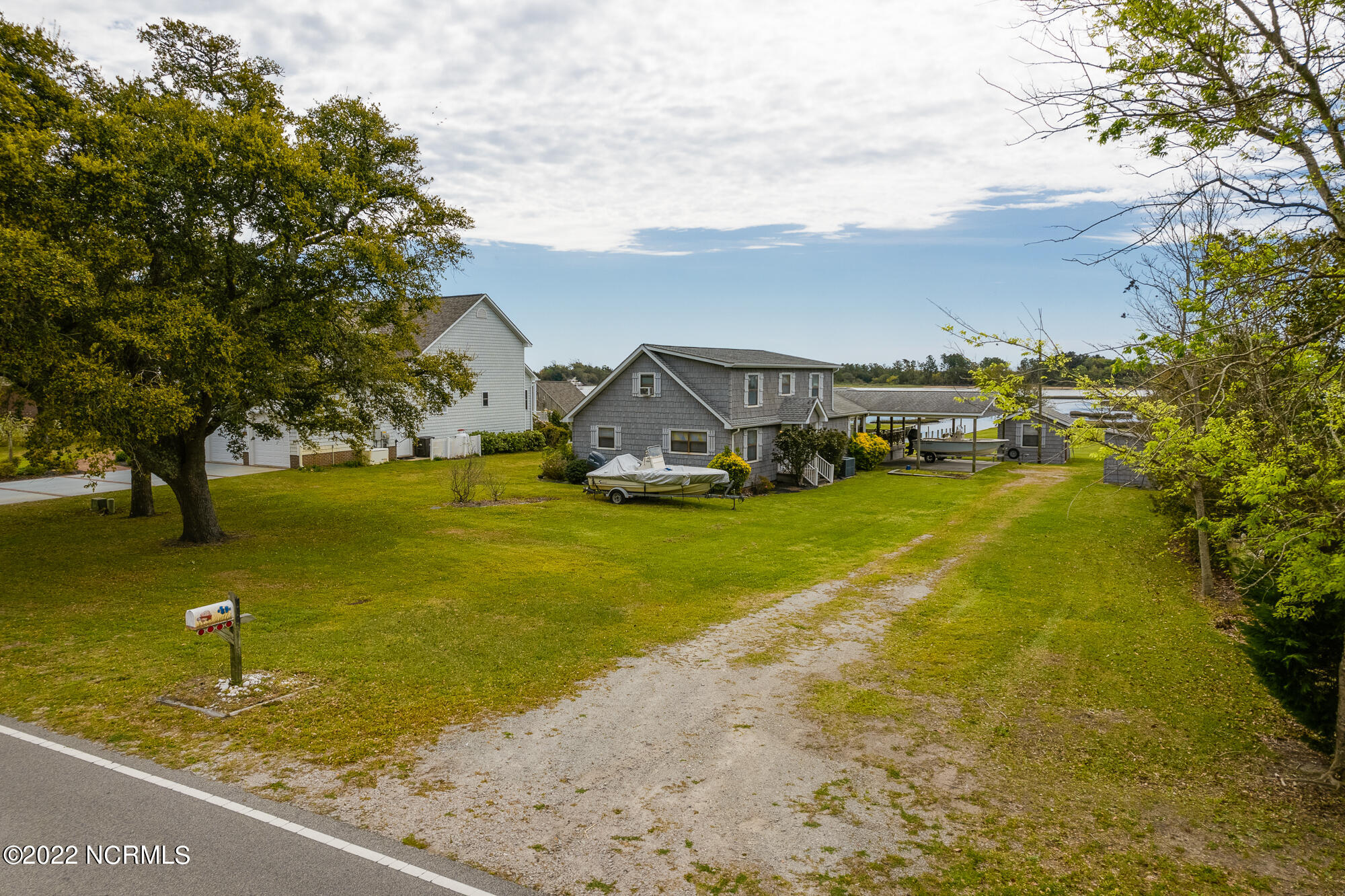 216 Peninsula Manor Road Hubert, NC 28539 - Photo 43 of 54 Road view of house