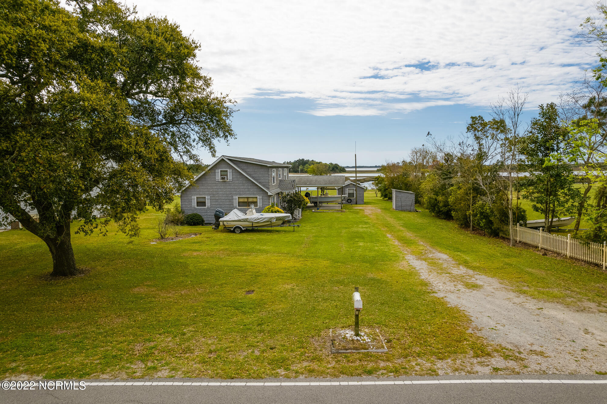 216 Peninsula Manor Road Hubert, NC 28539 - Photo 44 of 54 Road view of house
