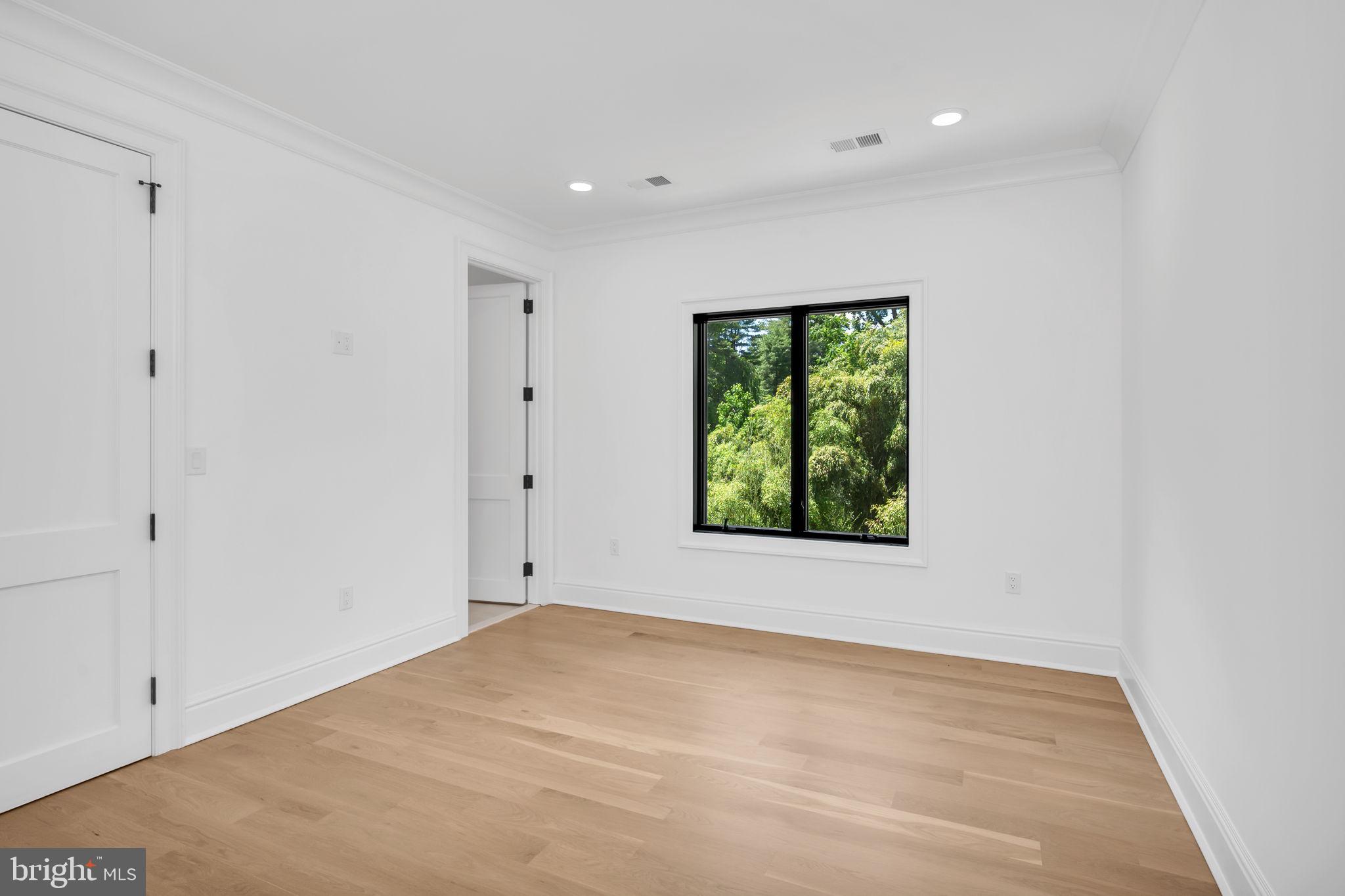 32 Gulick Road Princeton, NJ 08540 - Photo 12 of 56 Bright and airy blank canvas room.