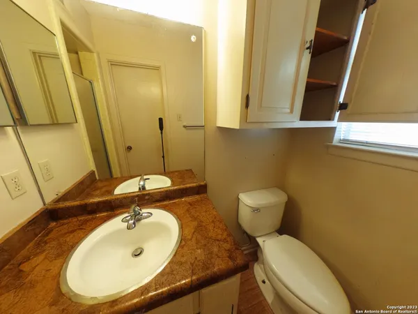 $1,100 | 622 Chauncey Drive, Unit 2, San Antonio, TX 78216