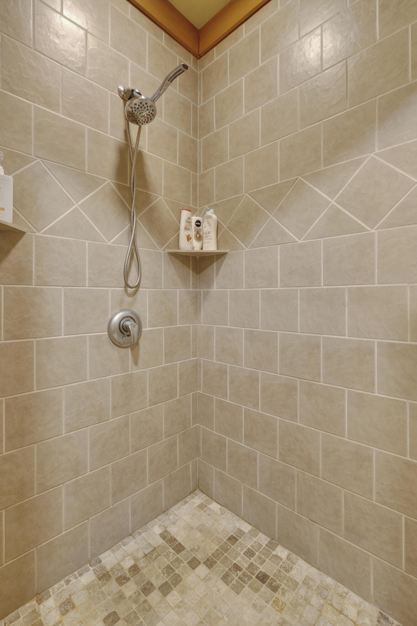 18 Franklin Road, Unit 4 Newry, ME 04261 - Photo 27 of 65 38_18franklin-30