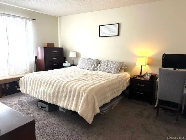 $250,000 | 4204 Fox Lane, Unit 11B, Poughkeepsie, NY 12603