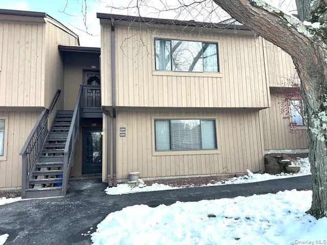 $250,000 | 4204 Fox Lane, Unit 11B, Poughkeepsie, NY 12603