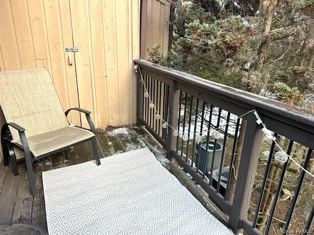 $250,000 | 4204 Fox Lane, Unit 11B, Poughkeepsie, NY 12603