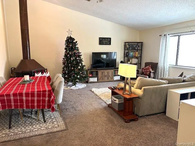 $250,000 | 4204 Fox Lane, Unit 11B, Poughkeepsie, NY 12603