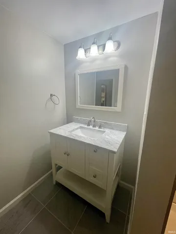 $3,000 | 1822 East 2nd Street, Bloomington, IN 47401