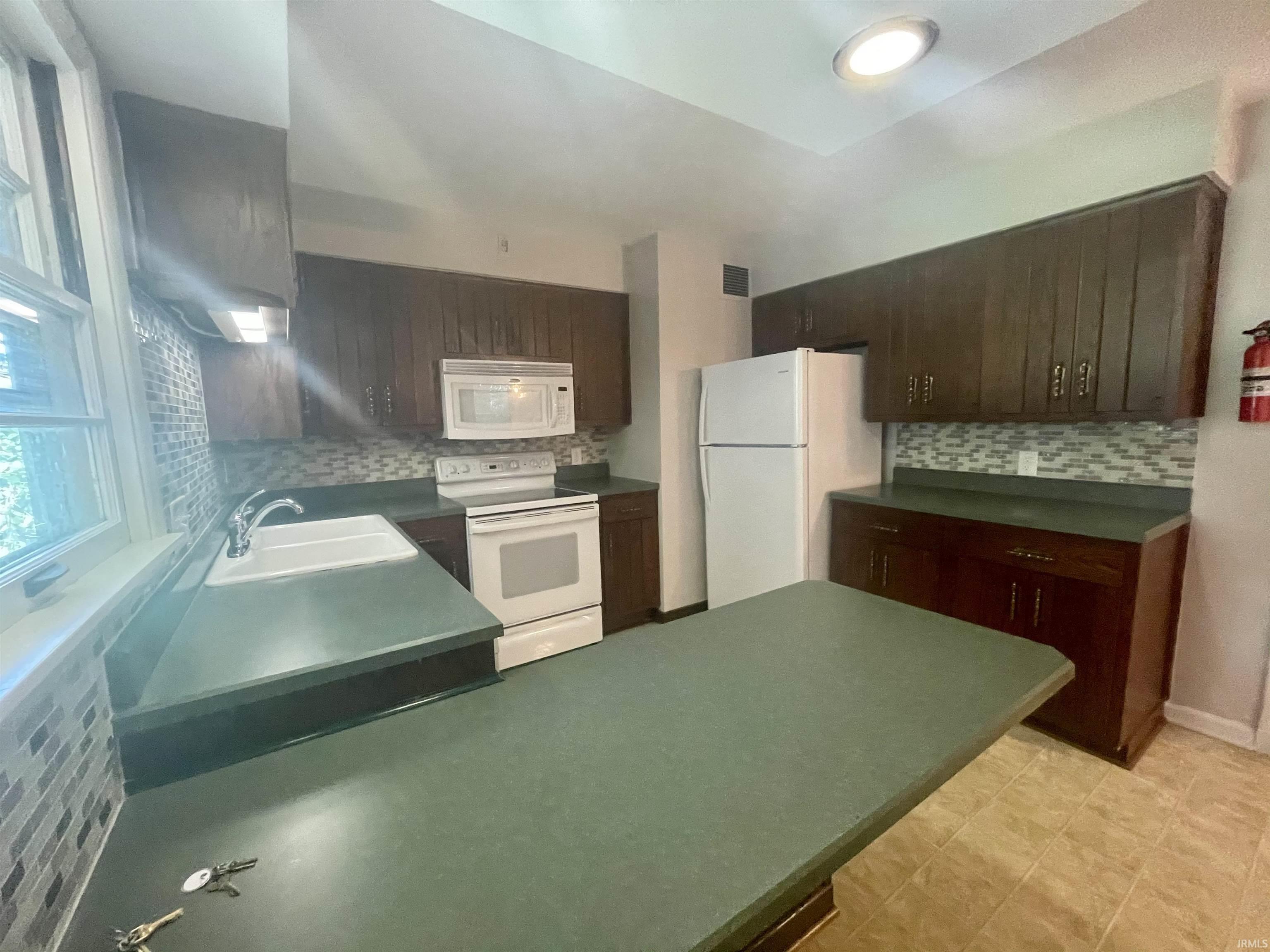 1822 East 2nd Street Bloomington, IN 47401 - Photo 9 of 25