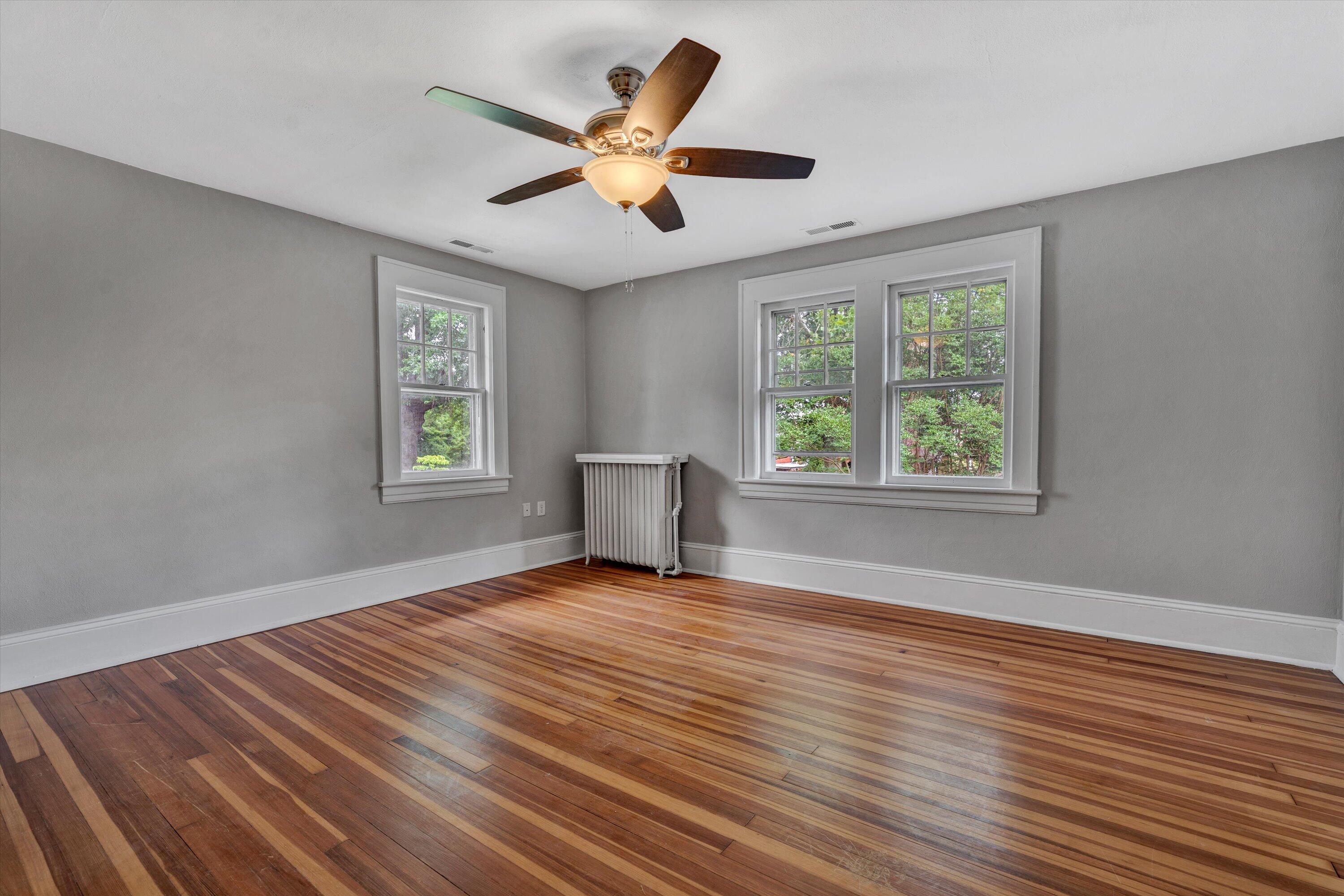 1833 Avon Road Southwest Roanoke, VA 24015 - Photo 22 of 41 23-071820240063