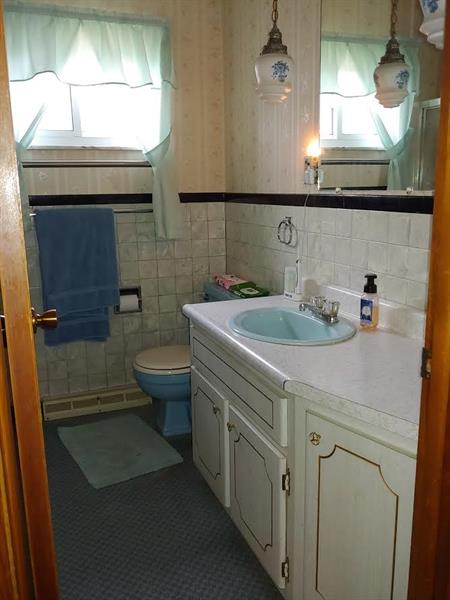 547 Bicker Road Cabot, PA 16023 - Photo 9 of 15