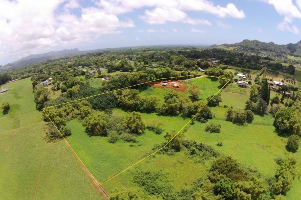 1093 Puuopae Road, Unit 2 Kapaa, HI 96746 - Photo 1 of 24 a view of a lake with a city