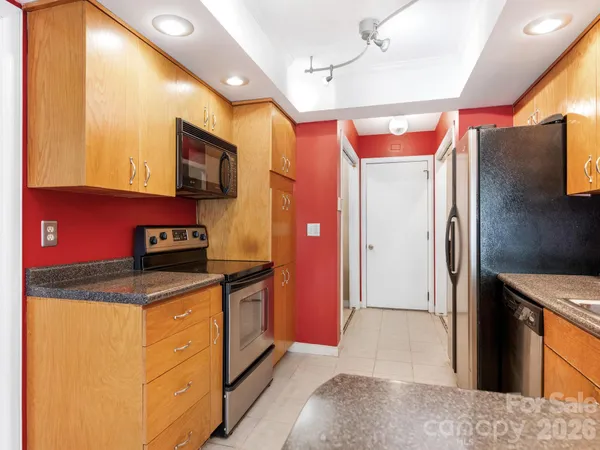 $450,000 | 6516 Bentridge Drive, Charlotte, NC 28226