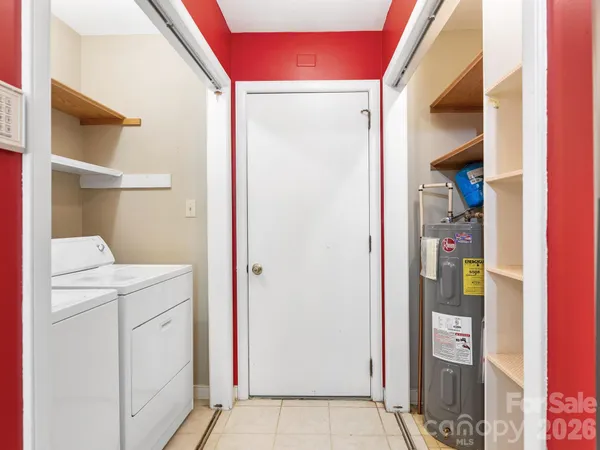 $450,000 | 6516 Bentridge Drive, Charlotte, NC 28226