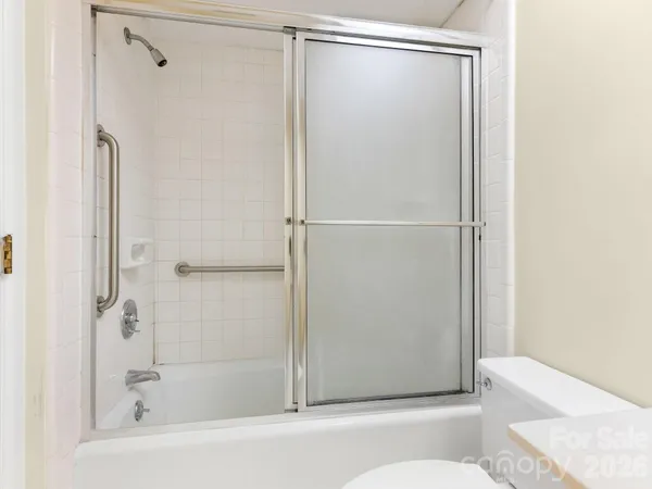 $450,000 | 6516 Bentridge Drive, Charlotte, NC 28226