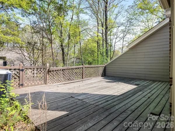 $450,000 | 6516 Bentridge Drive, Charlotte, NC 28226