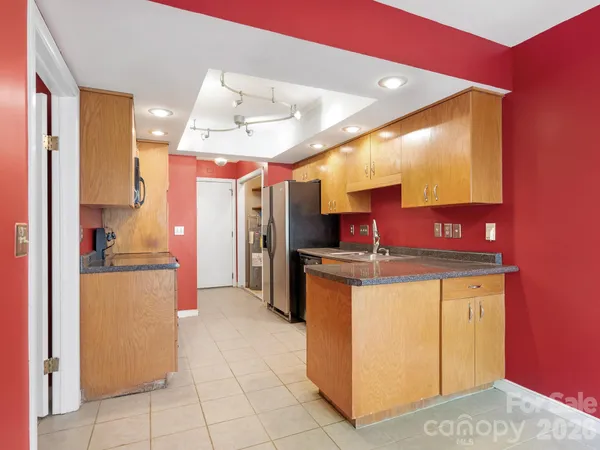 $450,000 | 6516 Bentridge Drive, Charlotte, NC 28226