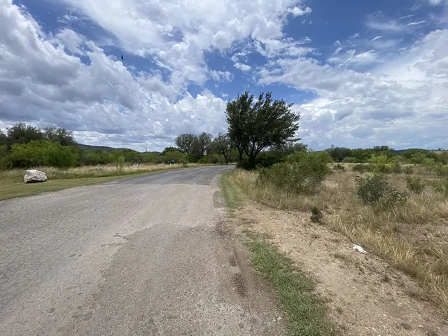 $140,000 | 1225 Mountain Vly Drive, Concan, TX 78838