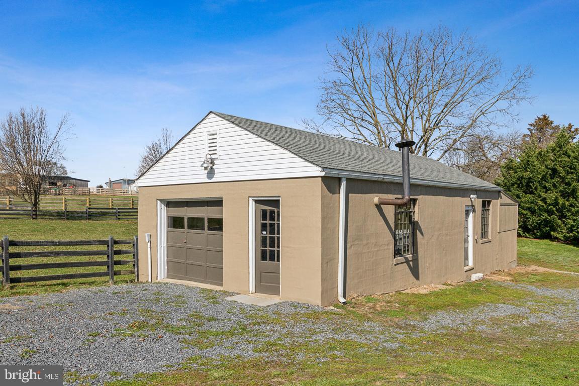 2028 Oranda Road Strasburg, VA 22657 - Photo 32 of 44