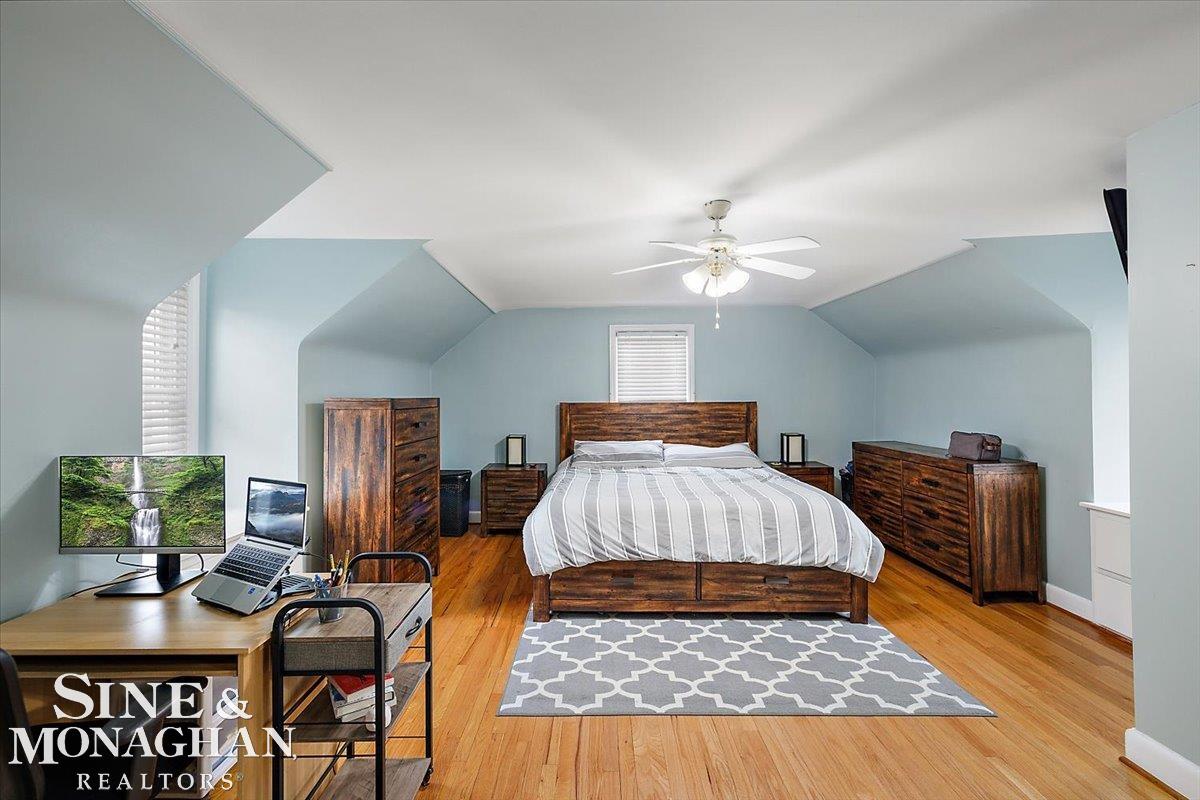 2207 Hawthorne Road Grosse Pointe Woods, MI 48236 - Photo 20 of 42