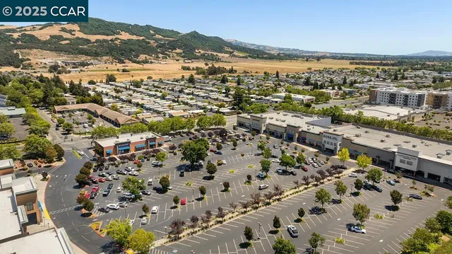 $659,000 | 640 Elsa Drive, Santa Rosa, CA 95407