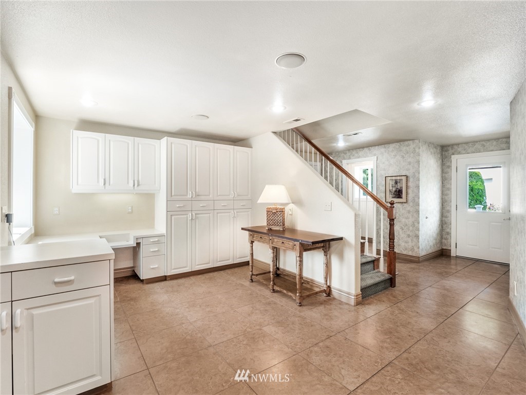 2599 Seminary Hill Road Centralia, WA 98531 - Photo 12 of 29