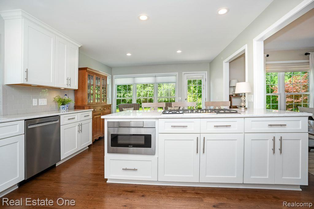 882 Loggers Circle Rochester, MI 48307 - Photo 21 of 54 Gallery Image 21