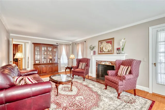 $315,000 | 248 Chestnut Hill Drive, Irondequoit, NY 14617