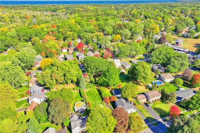 $315,000 | 248 Chestnut Hill Drive, Irondequoit, NY 14617