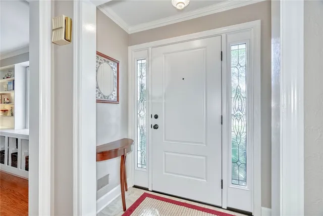 $315,000 | 248 Chestnut Hill Drive, Irondequoit, NY 14617