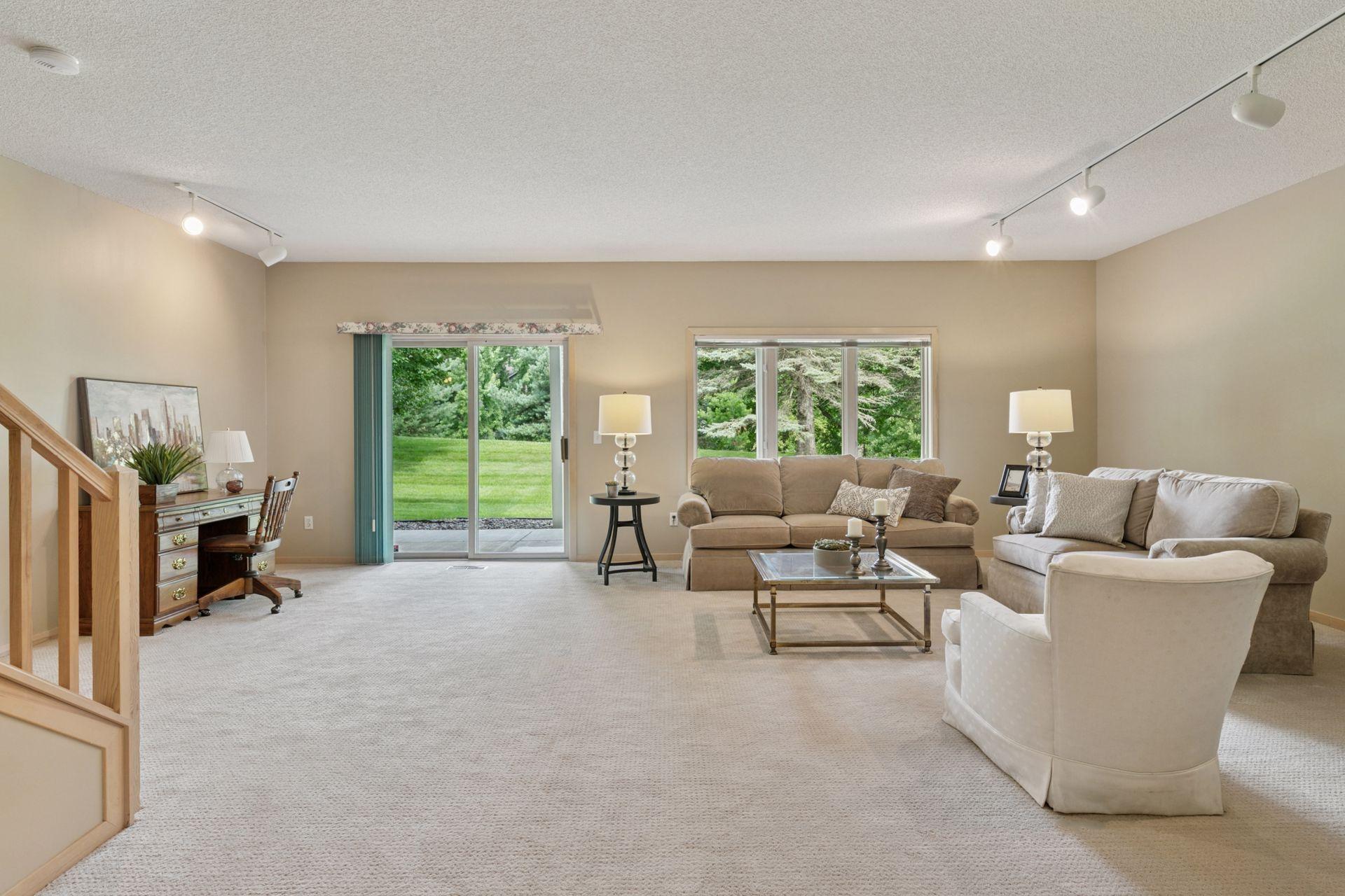 8910 Hilloway Road Eden Prairie, MN 55347 - Photo 28 of 34 Gallery Image 28