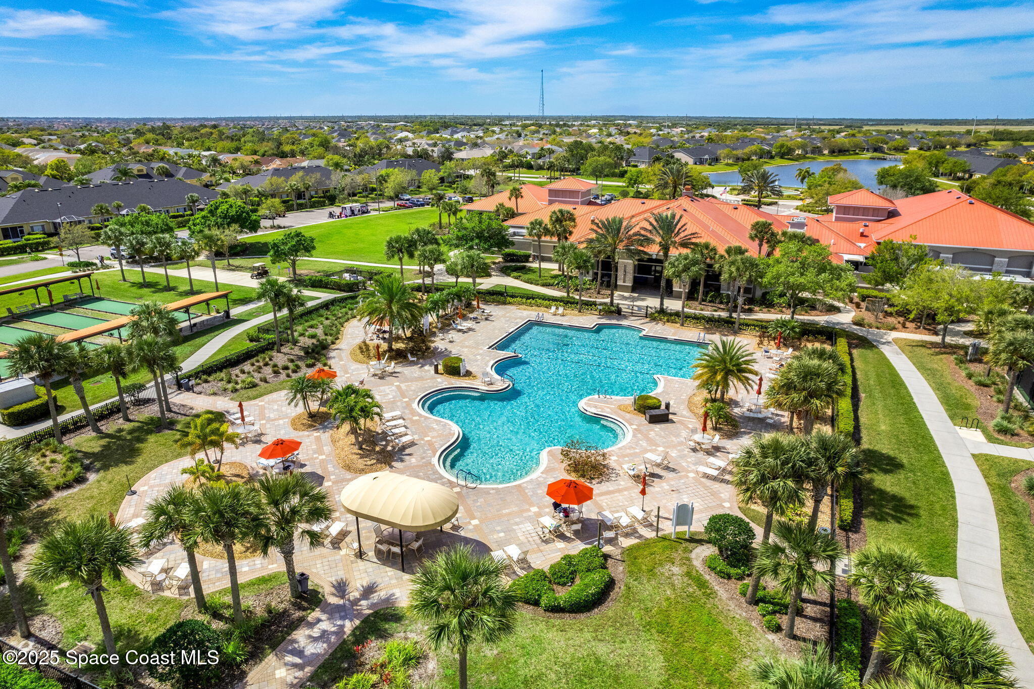 3541 Funston Circle Melbourne, FL 32940 - Photo 67 of 79 Heritage Isle Pool