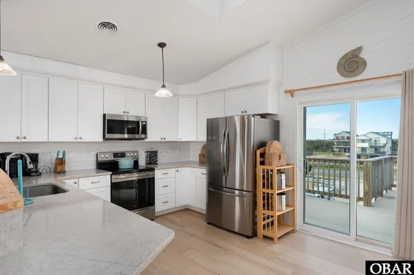 $1,625,000 | 9309 South Old Oregon Inlet Road, Nags Head, NC 27959