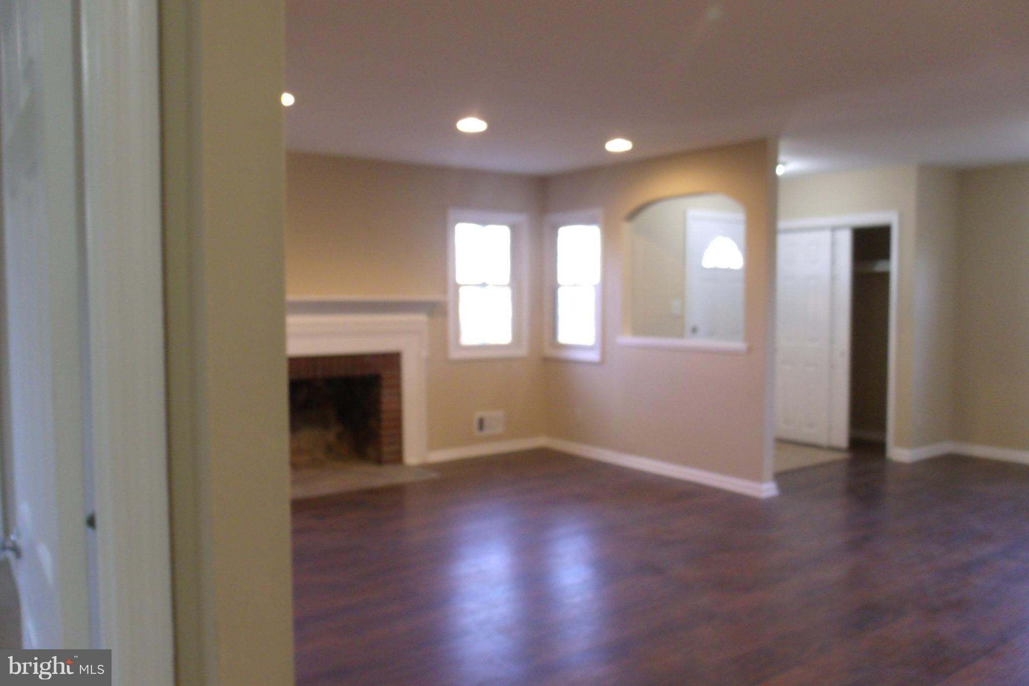 884 Woodlane Road Mount Holly, NJ 08060 - Photo 12 of 27 Gallery Image 12