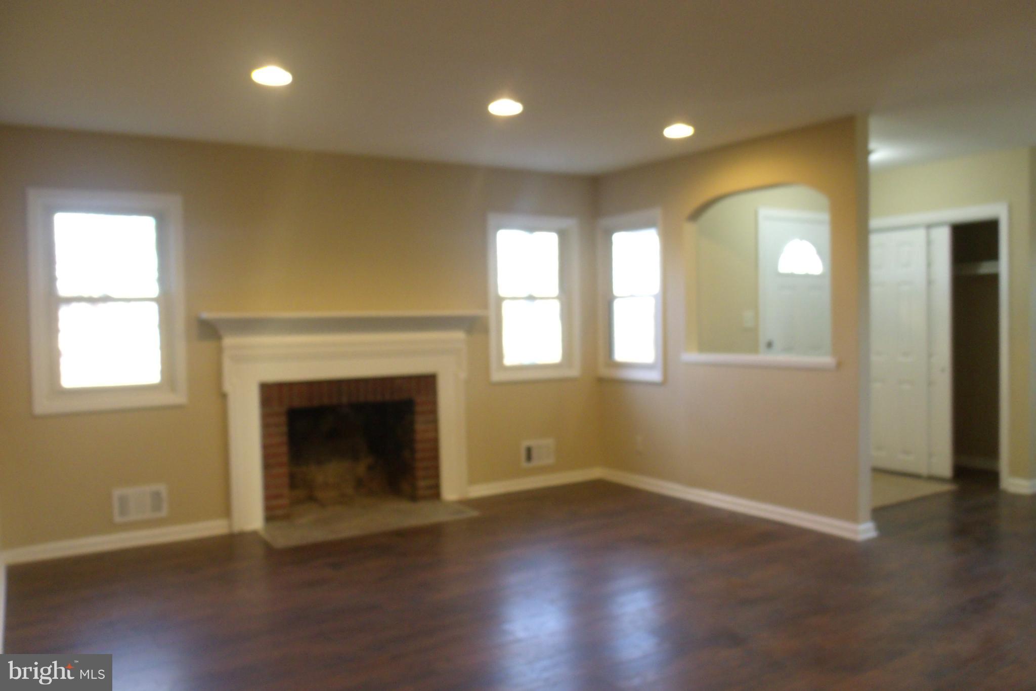 884 Woodlane Road Mount Holly, NJ 08060 - Photo 13 of 27 Gallery Image 13