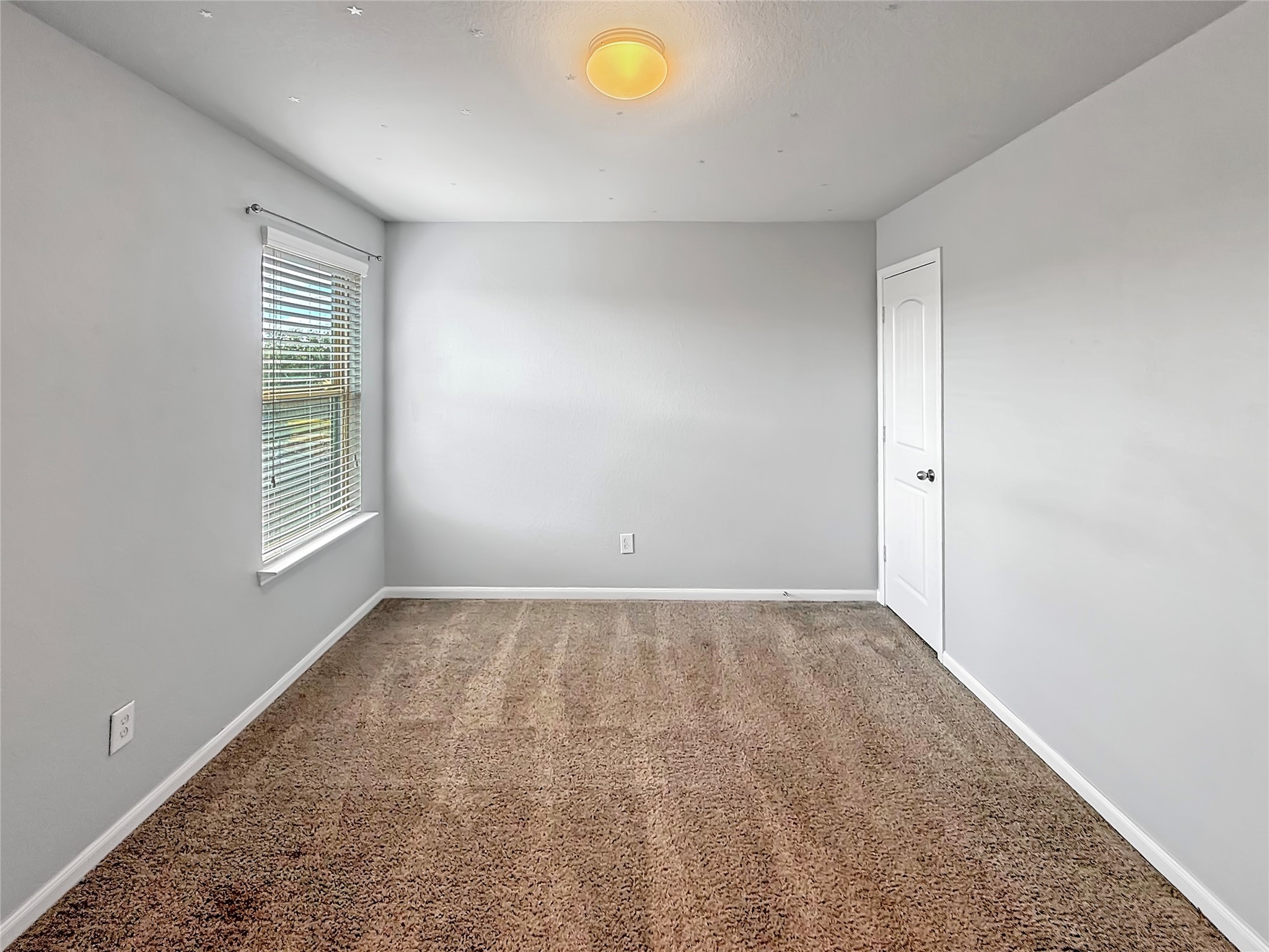 8310 Oakleaf Meadow Court Rosharon, TX 77583 - Photo 12 of 27