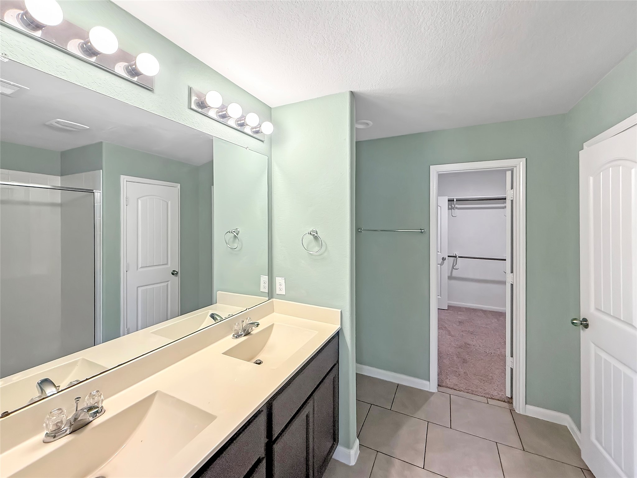 8310 Oakleaf Meadow Court Rosharon, TX 77583 - Photo 19 of 27