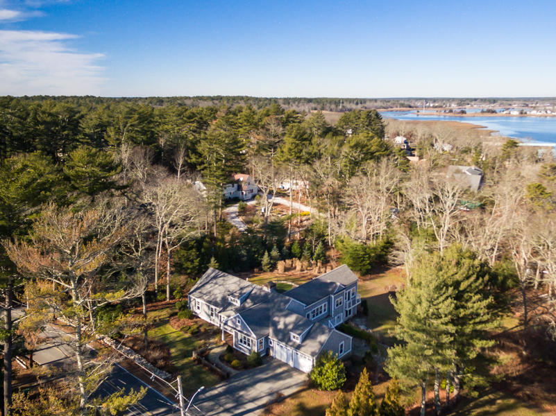 384 Delano Road Marion, MA 02738 - Photo 3 of 34 2101_Forker384DelanoDRone_036