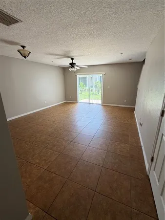 $2,100 | 510 Interlude Lane, Unit 104, Orlando, FL 32824