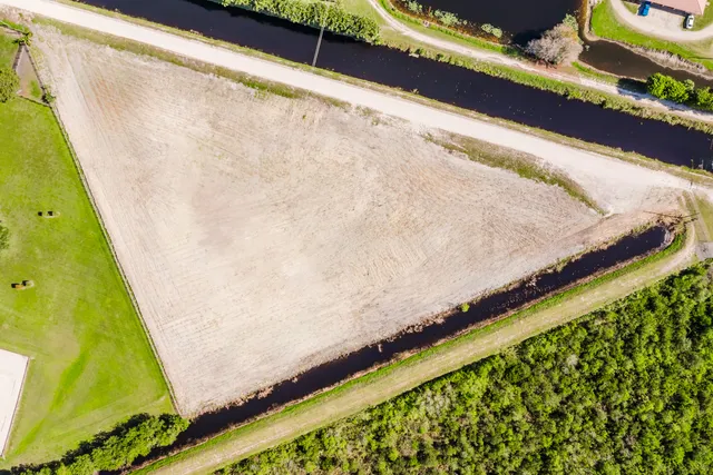 $2,600,000 | 6047 140th Avenue South, Wellington, FL 33449