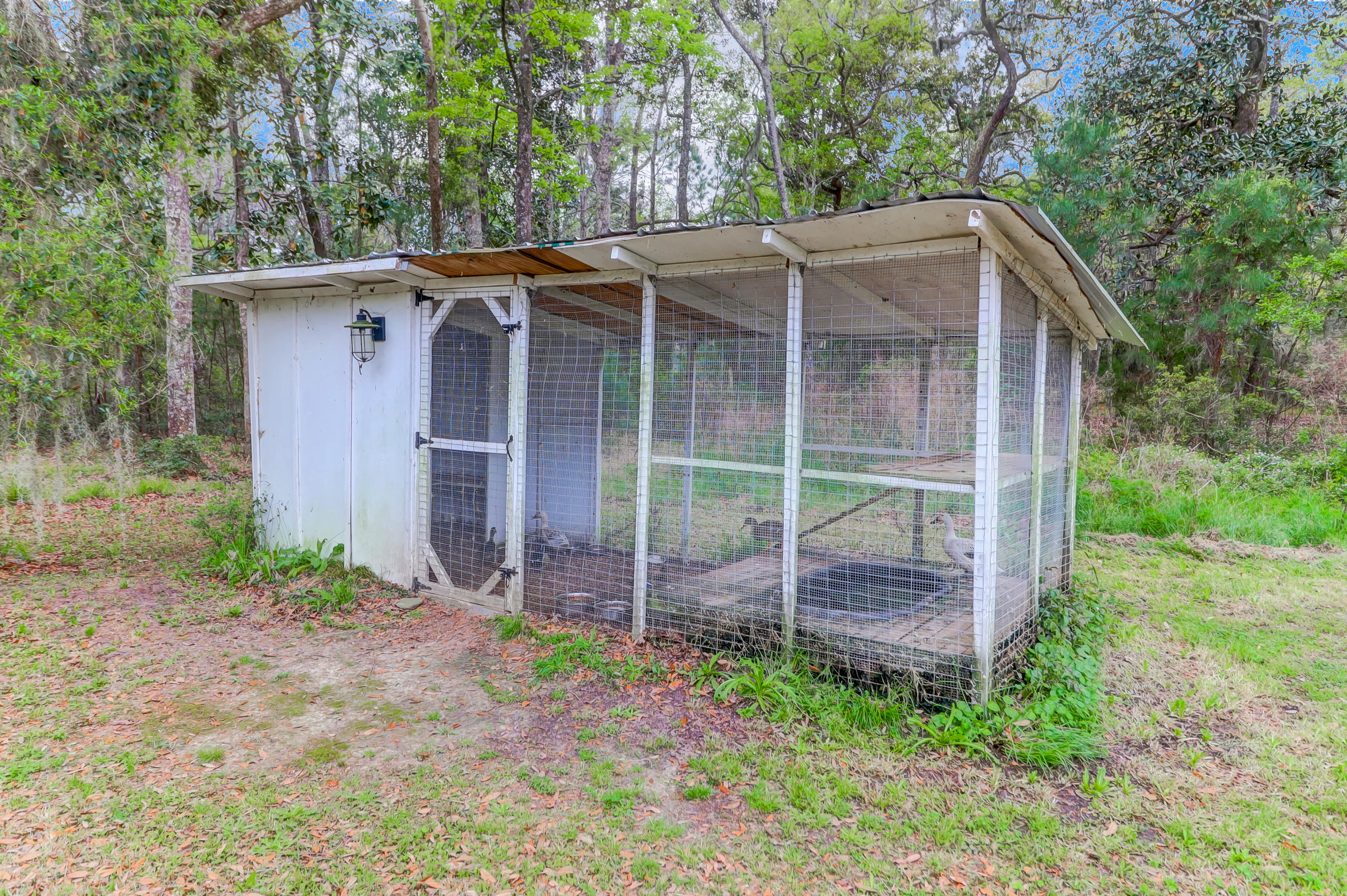 6717 Bears Bluff Road Wadmalaw Island, SC 29487 - Photo 47 of 48 Chicken Coop