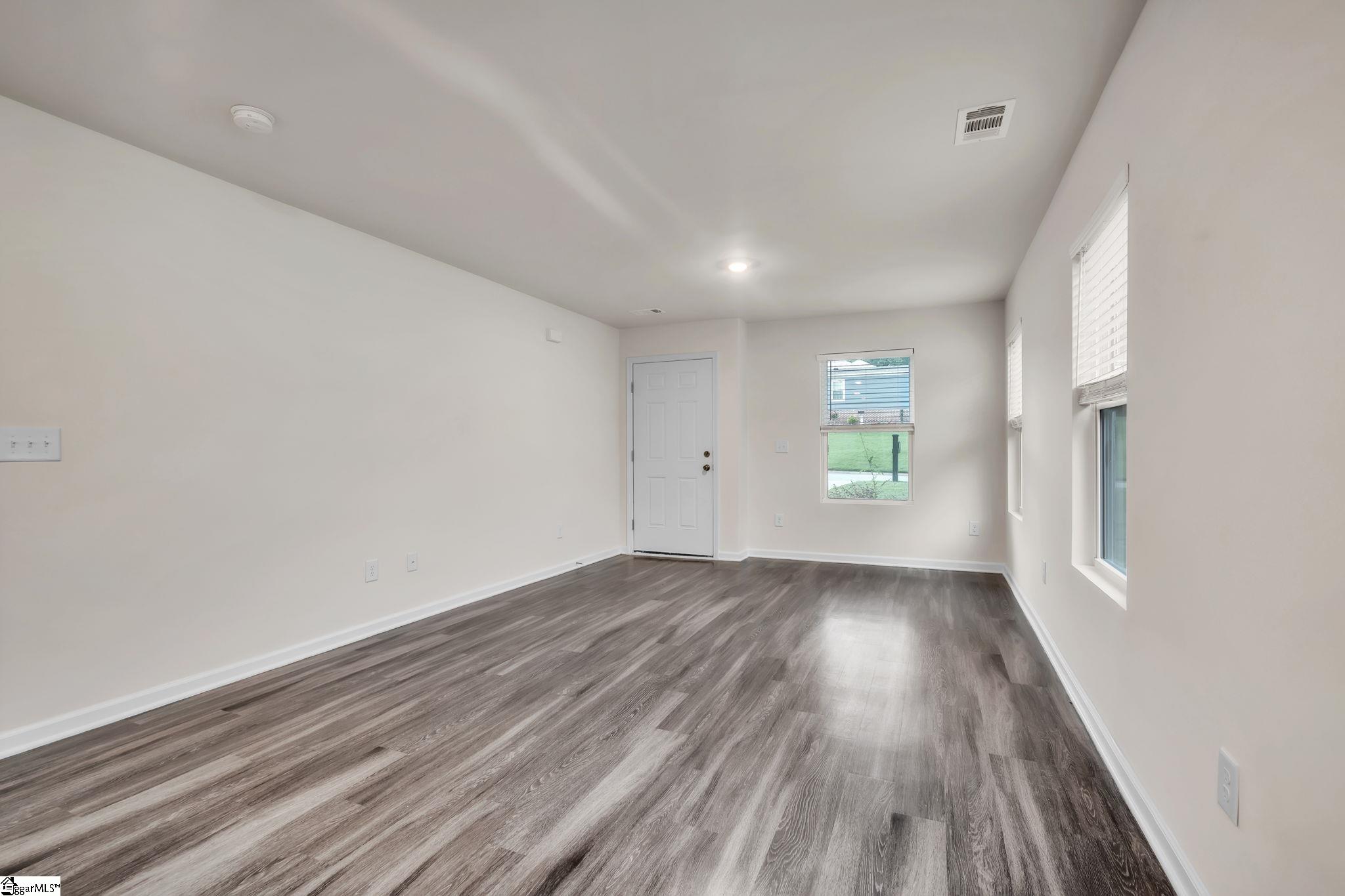 2 Anchor Road Greenville, SC 29617 - Photo 8 of 32