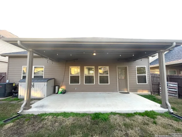 a view of outdoor space