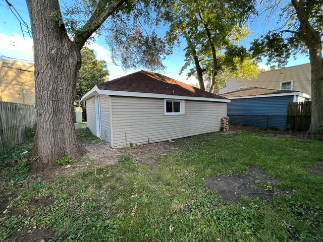 $2,595 | 1509 Myrtle Avenue, Whiting, IN 46394