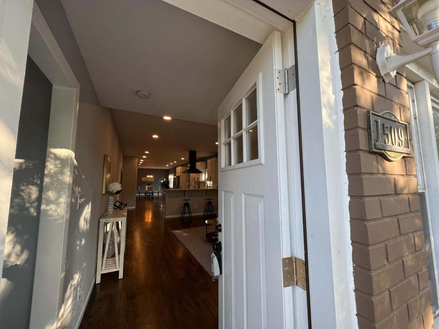 1509 Myrtle Avenue Whiting, IN 46394 - Photo 3 of 26 a view of a hallway with windows